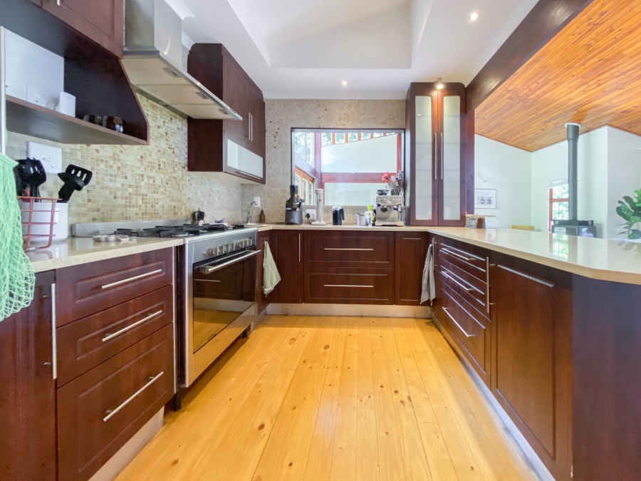 To Let 4 Bedroom Property for Rent in Tierboskloof Western Cape